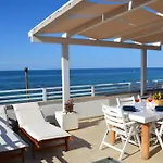 بيت للعطل A Un Passo Dal Mare فيلانوفا دي أوستوني