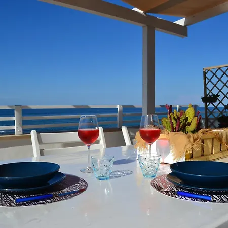 A Un Passo Dal Mare *